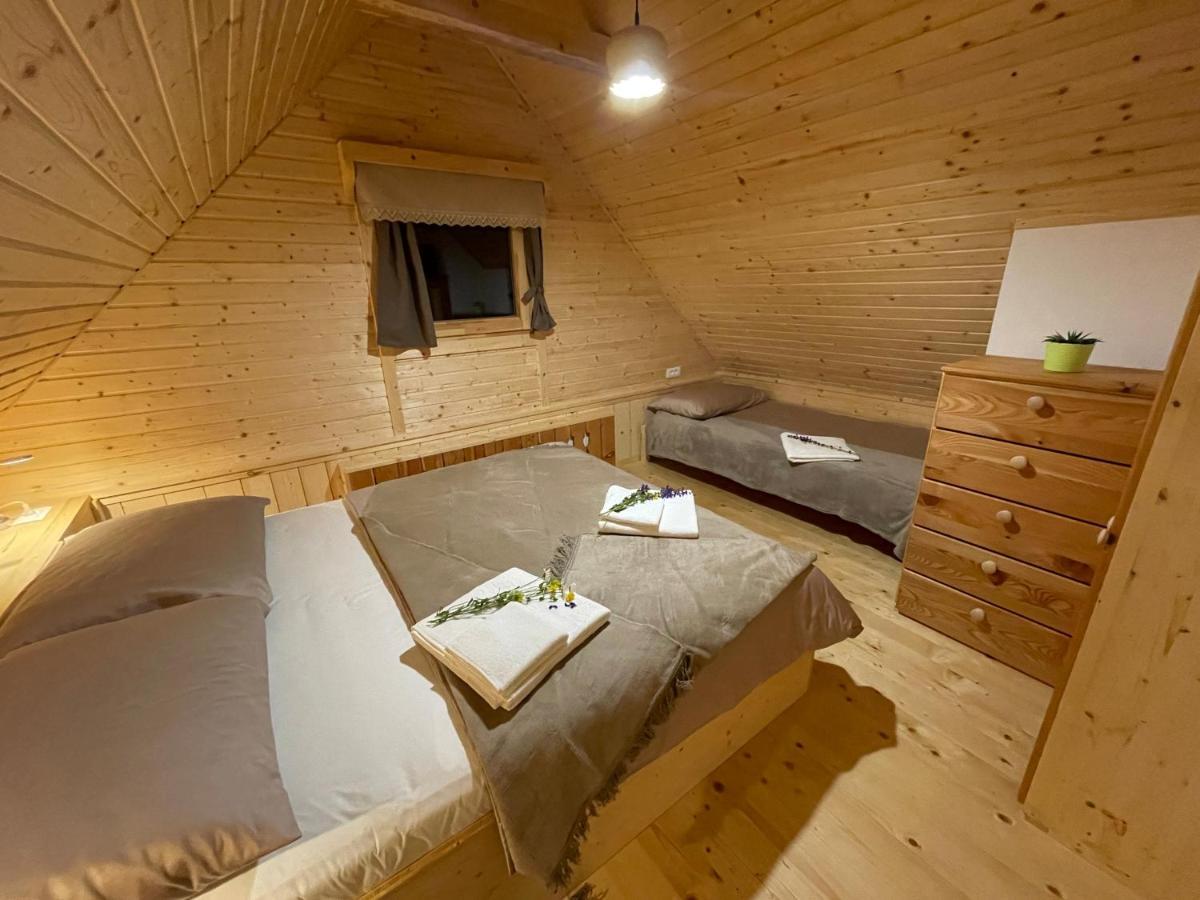 Miha'S Cottage Бохин Екстериор снимка